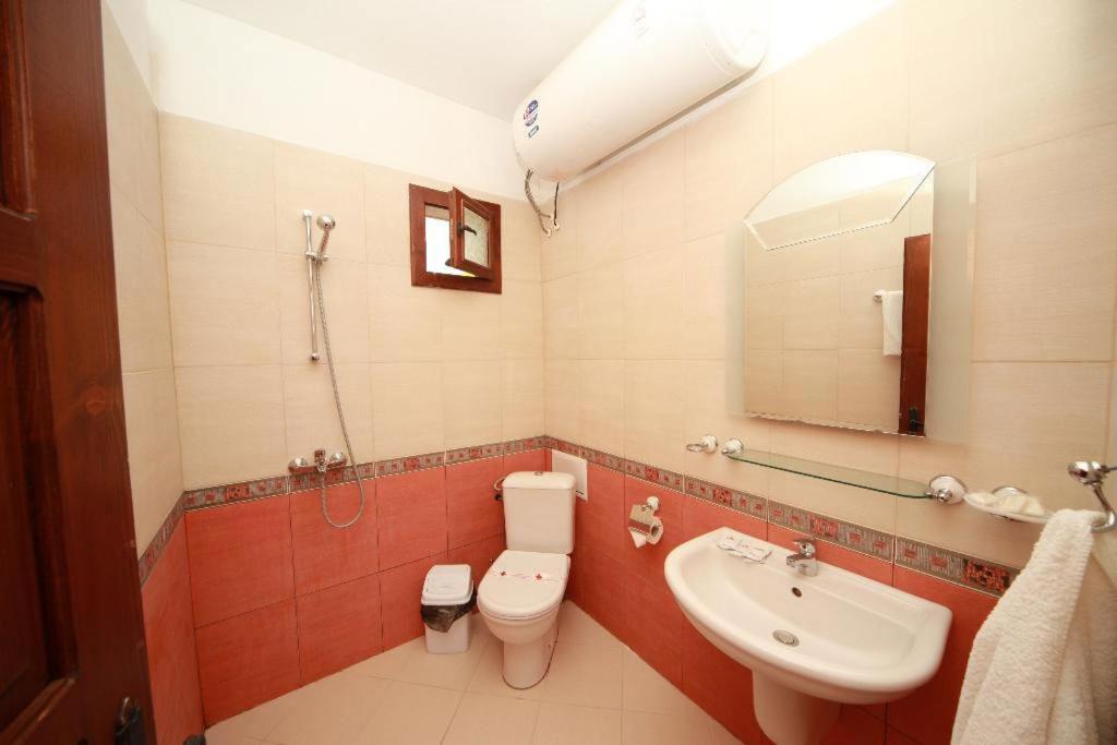 Hotel Complex Barite Chernevo Exterior foto