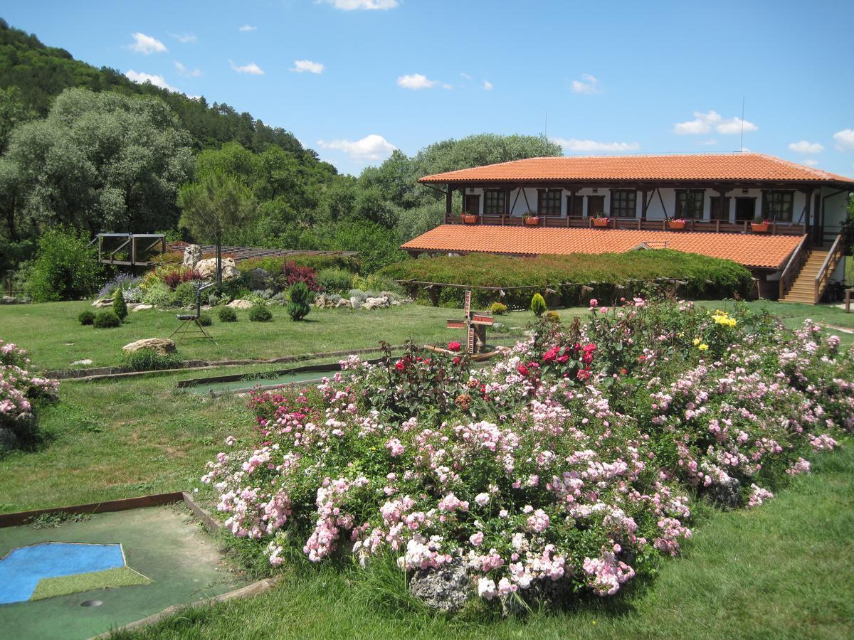 Hotel Complex Barite Chernevo Exterior foto